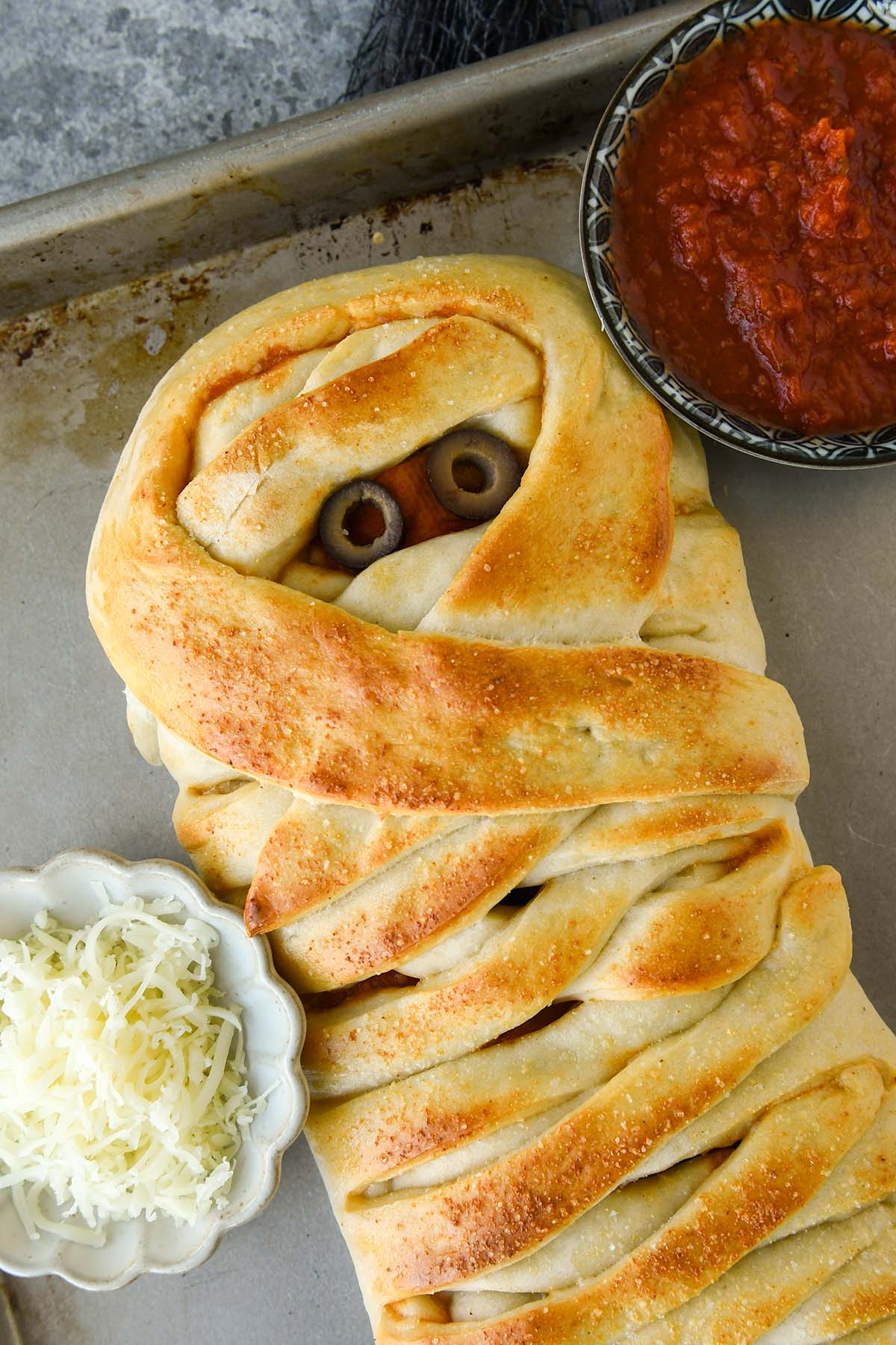 Mummy Pizza Braid